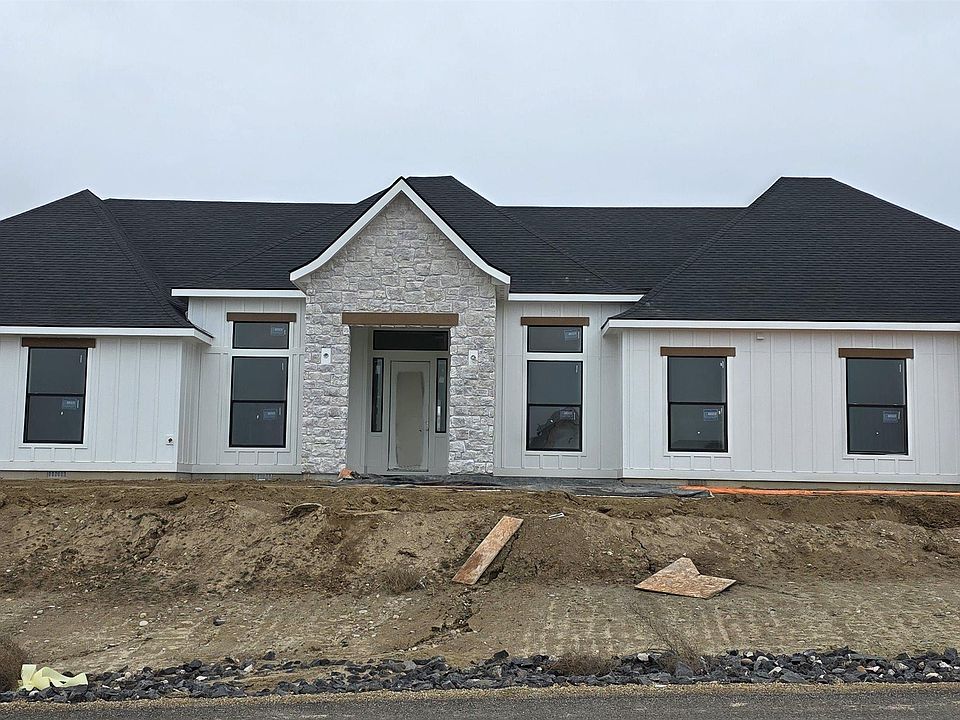 1st image of 17244 Triple Crown Pl