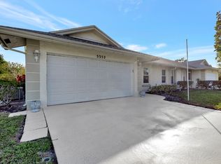 5352 Crystal Anne Dr, West Palm Beach, FL 33417