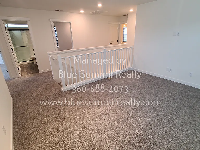 907 Vine Maple St SE — Photo 10