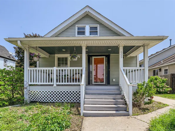 609 3rd Ave S, South Saint Paul, MN 55075