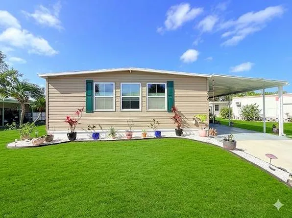 312 Hague Dr, Ellenton, FL 34222