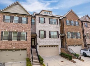 5916 Norfolk Chase Rd, Peachtree Corners, GA 30092