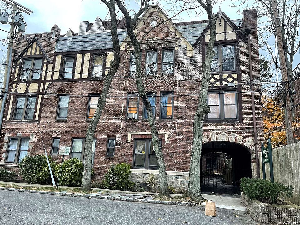1st image of 1 Hillside Ave APT 1G