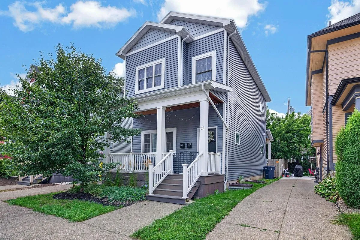 2 bed, 2.0 bath, 1332 sqft, $2,500 — Photo 1