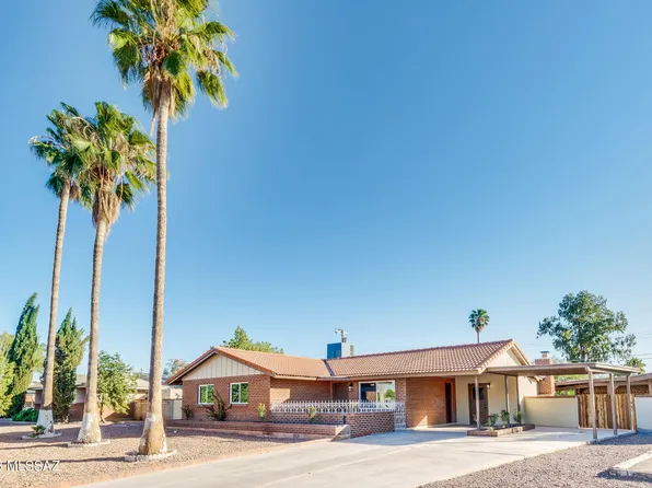 6630 E Calle Castor, Tucson, AZ 85710