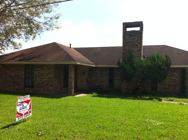 1st image of 509 Woodside Dr
