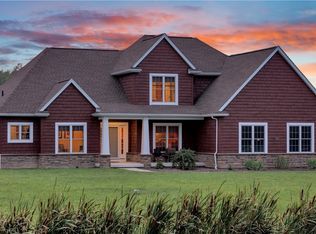 1919 Boies Rd, West Falls, NY 14170