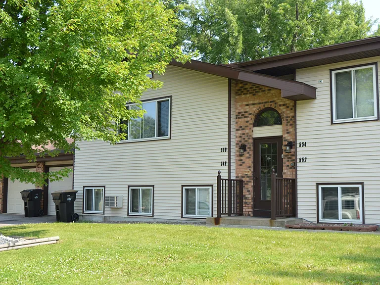 554 Seminole Way — Photo 8