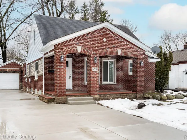 670 3rd Ave, Pontiac, MI 48340