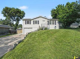 605 N 4th St, Bellevue, NE 68005