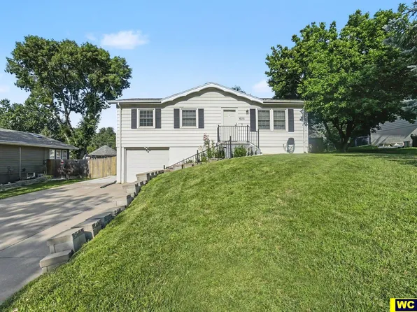 605 N 4th St, Bellevue, NE 68005