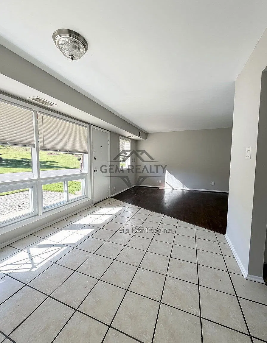 2 bed, 1.0 bath, 850 sqft, $1,775 — Photo 4