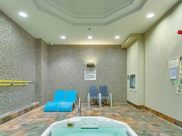 349 Rathburn Rd W #Penthouse 216 — Photo 28