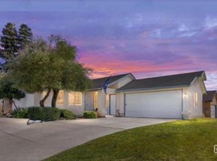 6305 Wolfe Creek Dr, Bakersfield, CA 93306