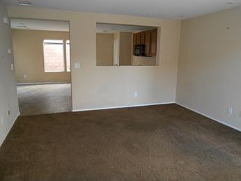 5th image of 61 Dutch Colony Ave