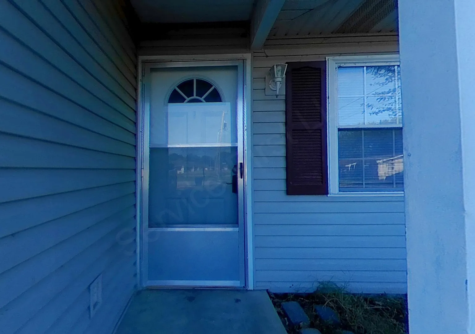 606 Allison St - Duplex — Photo 1