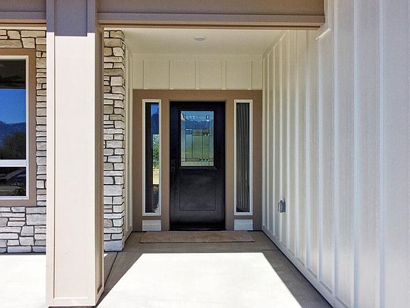 5th image of 1840 Helman Dr