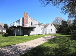 1 Stephen Phillips Rd, East Dennis, MA 02641