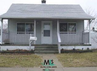 7060 Packard Ave, Warren, MI 48089