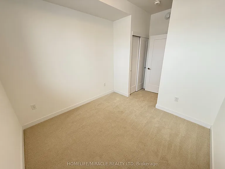 40 Palace St #L8 — Photo 15