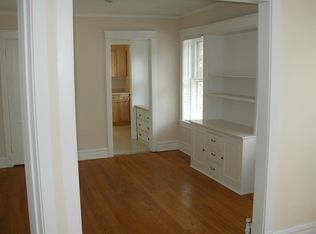 1105 Asbury Ave, Evanston, IL 60202