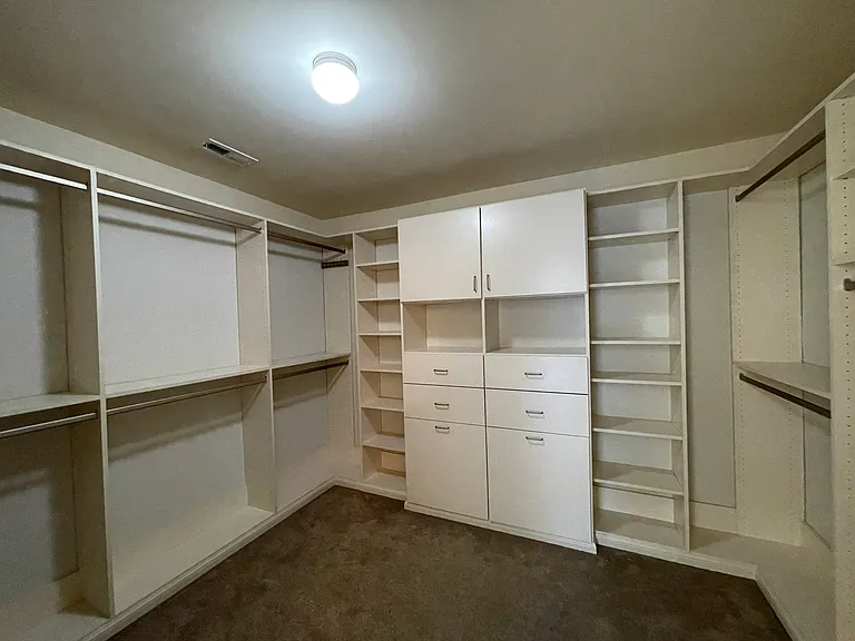 3509 Deborah Dr — Photo 28