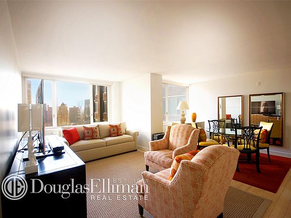2nd image of 322 W 57th St APT 40P1
