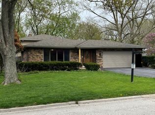 14525 Raneys Ln, Orland Park, IL 60462