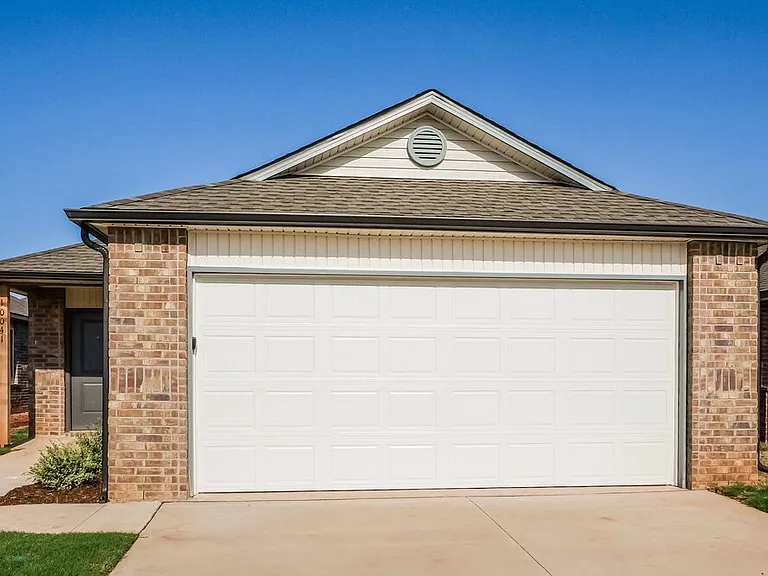 10041 Appaloosa Ln — Photo 1
