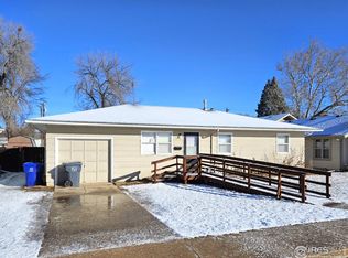 913 W 8th St, Loveland, CO 80537