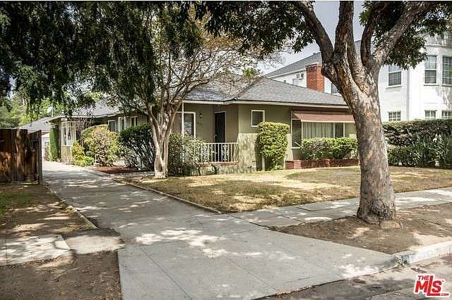 1st image of 431 Geneva St