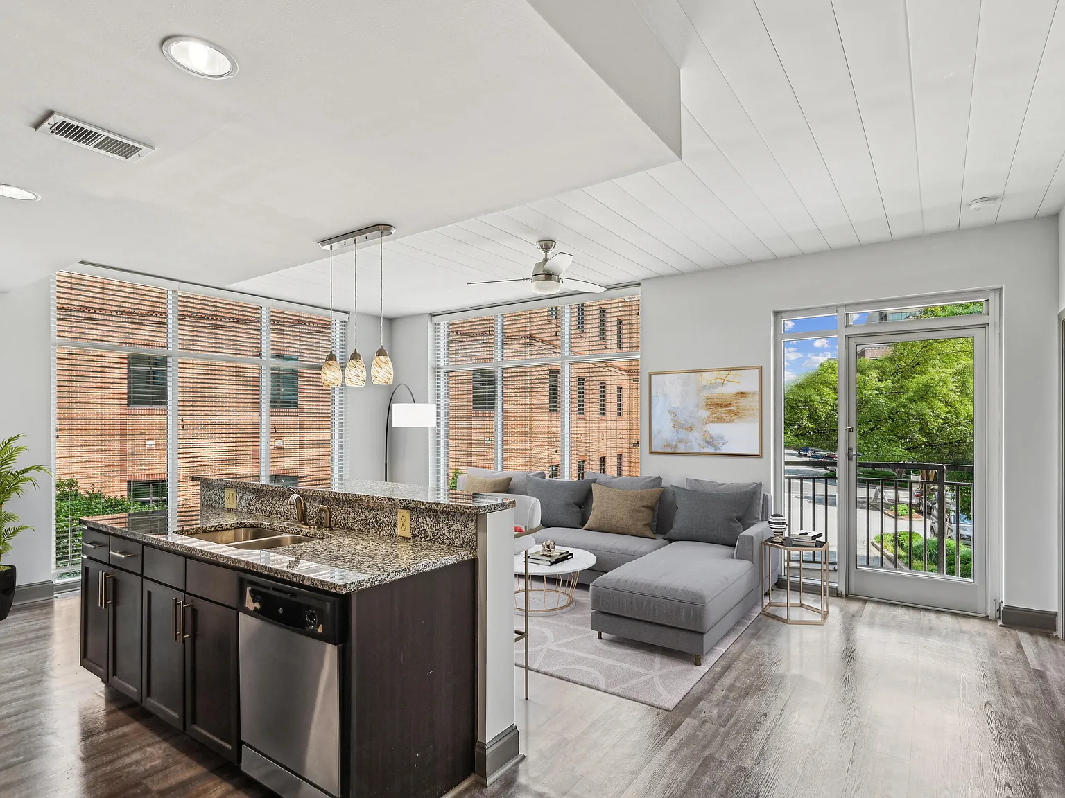 Rivers Edge Apartments — Photo 1