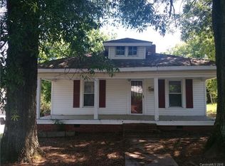 106 Benfield St, Lincolnton, NC 28092