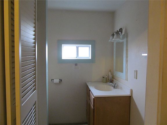 4th image of 1816 W County Road 303