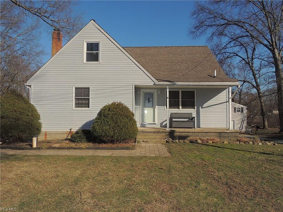 1st image of 1423 Pin Oak Dr