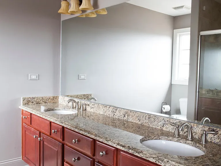 2213 Maple Hill Ct — Photo 13