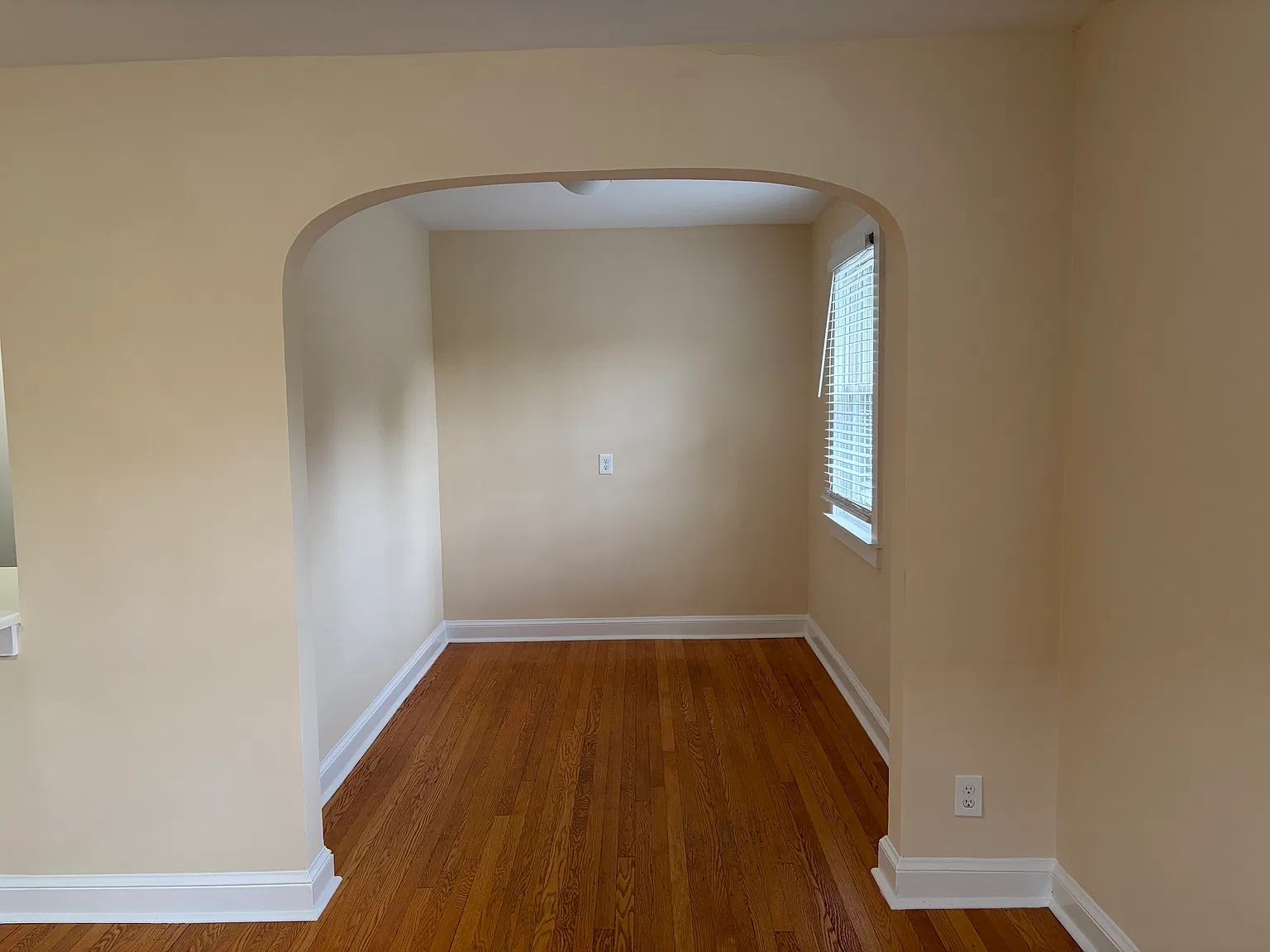 1 bed, 750 sqft, $1,900 — Photo 4
