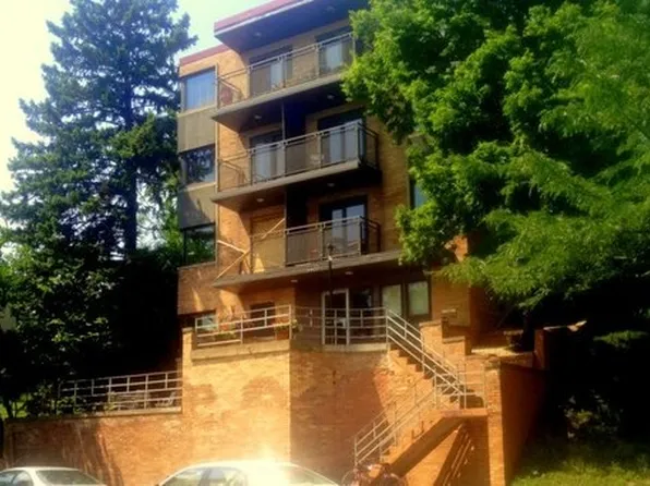 4430 W Lake Harriet Pkwy APT 207, Minneapolis, MN 55410