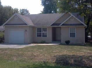 1438 E Whiteside St, Springfield, MO 65804