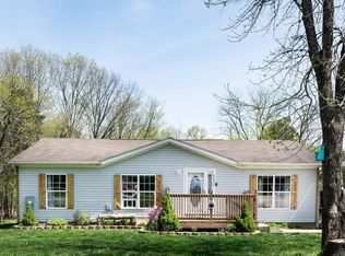 8400 Ridge Dr, Hillsboro, MO 63050