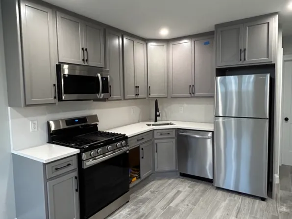 358 Bradford Ave #1, Staten Island, NY 10309