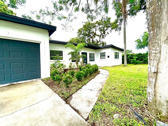 4th image of 3111 Ivel Dr
