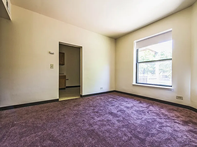 5051 S Forrestville — Photo 98