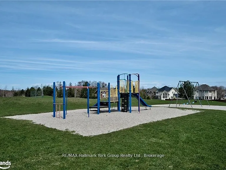 162 Settlers Way #49 — Photo 28