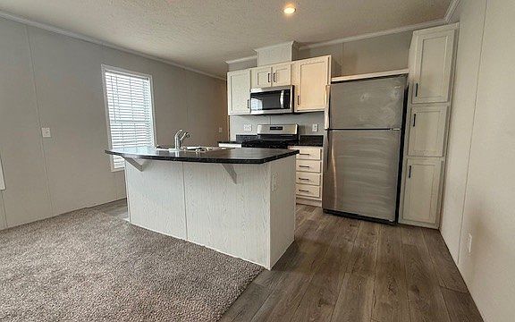 4th image of 38000 Le Chateau Blvd #375