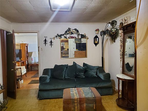5th image of 864 N 79th St