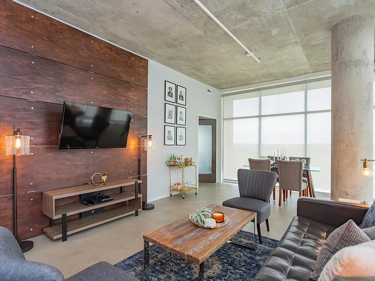 2115 Yeaman Pl #636 — Photo 32