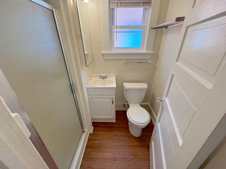 40 Brooks Ave #16 — Photo 15