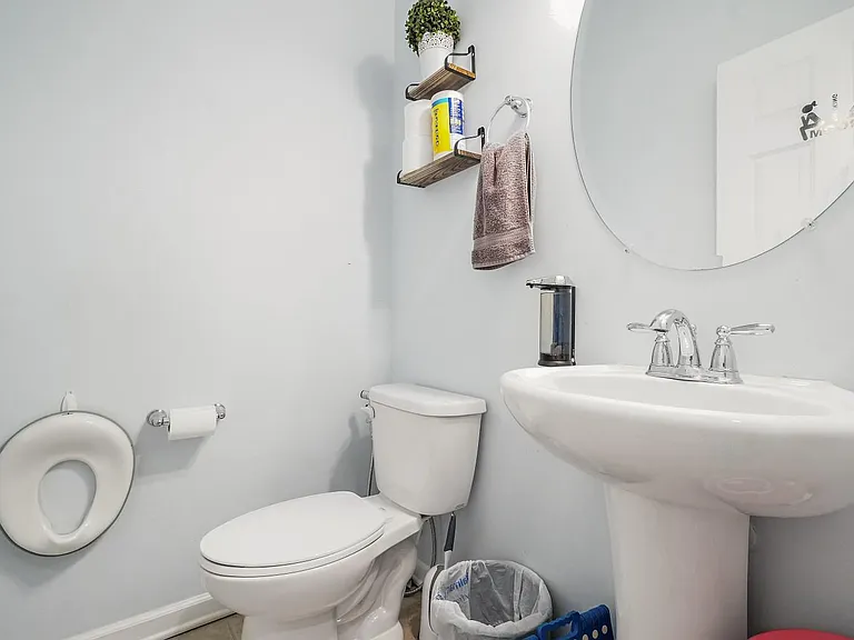 106 Truman Dr — Photo 20