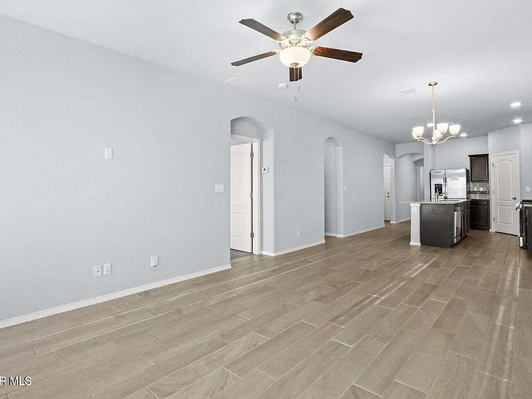 1021 Ultrastar Pl — Photo 6